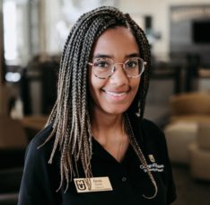 2020 Hesburgh winner Alexis Hunter